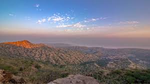 Kala Dungar (Black Hill)