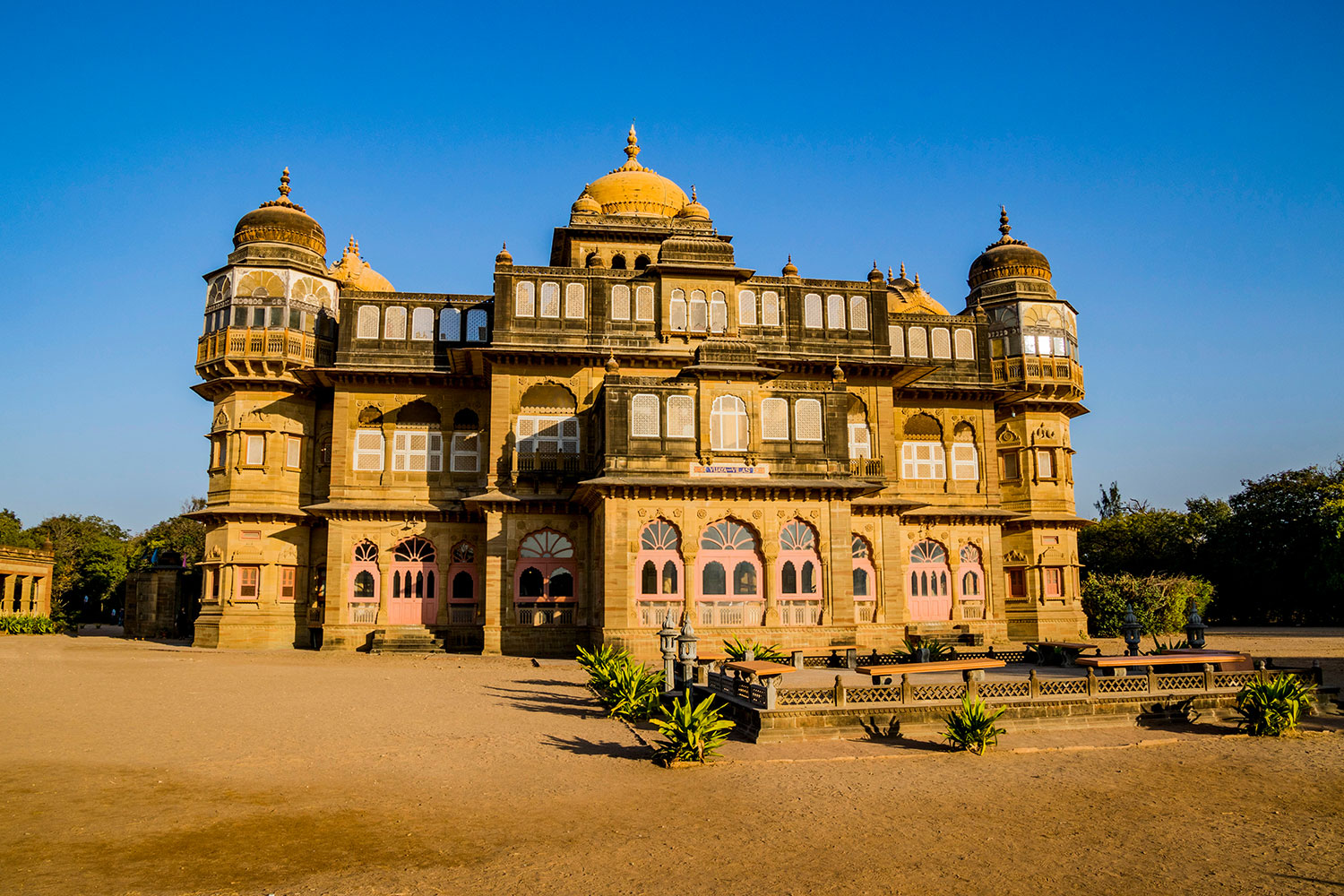 Vijay Vilas Palace